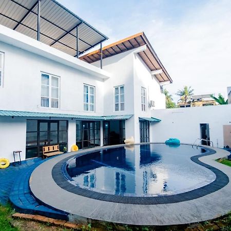Hotel One Sixty Dehiwala-Mount Lavinia Exterior foto